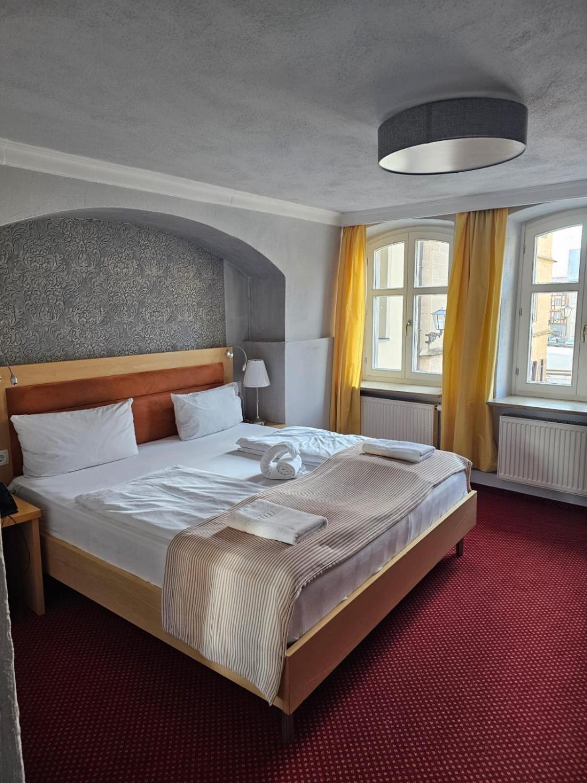 Hotel Goldene Rose Weissenburg in Bayern Ngoại thất bức ảnh